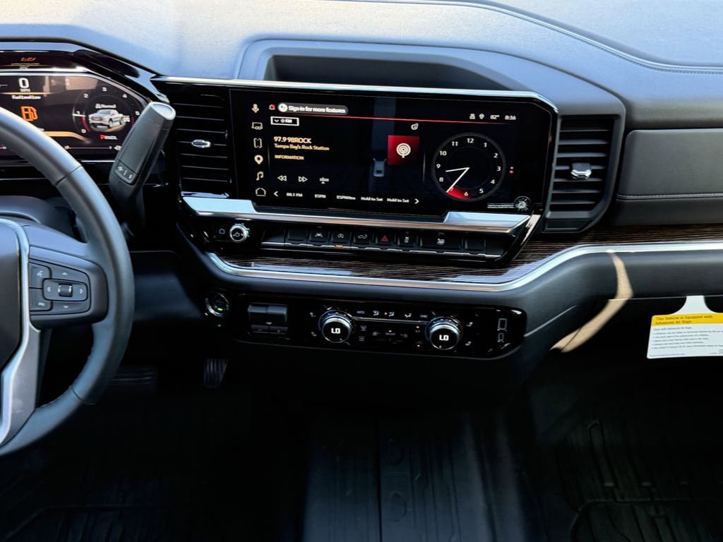 Used 2026 GMC Sierra 1500 Elevation w/ LPO, Elevation Black Package AWD/4WD image 16