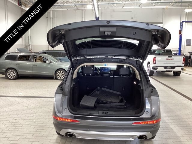 Used 2023 Lincoln Corsair AWD image 12