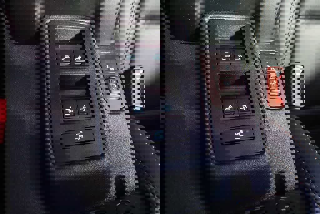 New 2025 Ford Bronco Badlands image 23