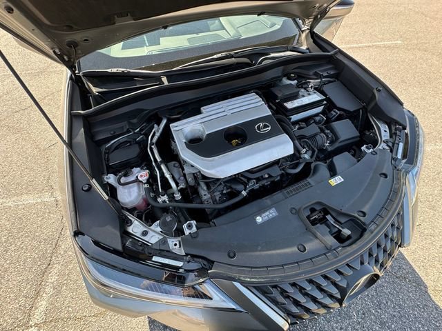 Used 2022 Lexus UX 200 w/ Accessory Package (Z1) image 31