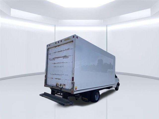 Used 2018 Chevrolet Express 3500 Extended RWD image 6