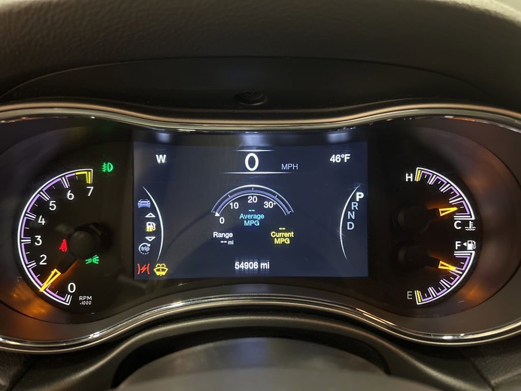 Used 2020 Jeep Grand Cherokee Laredo image 19