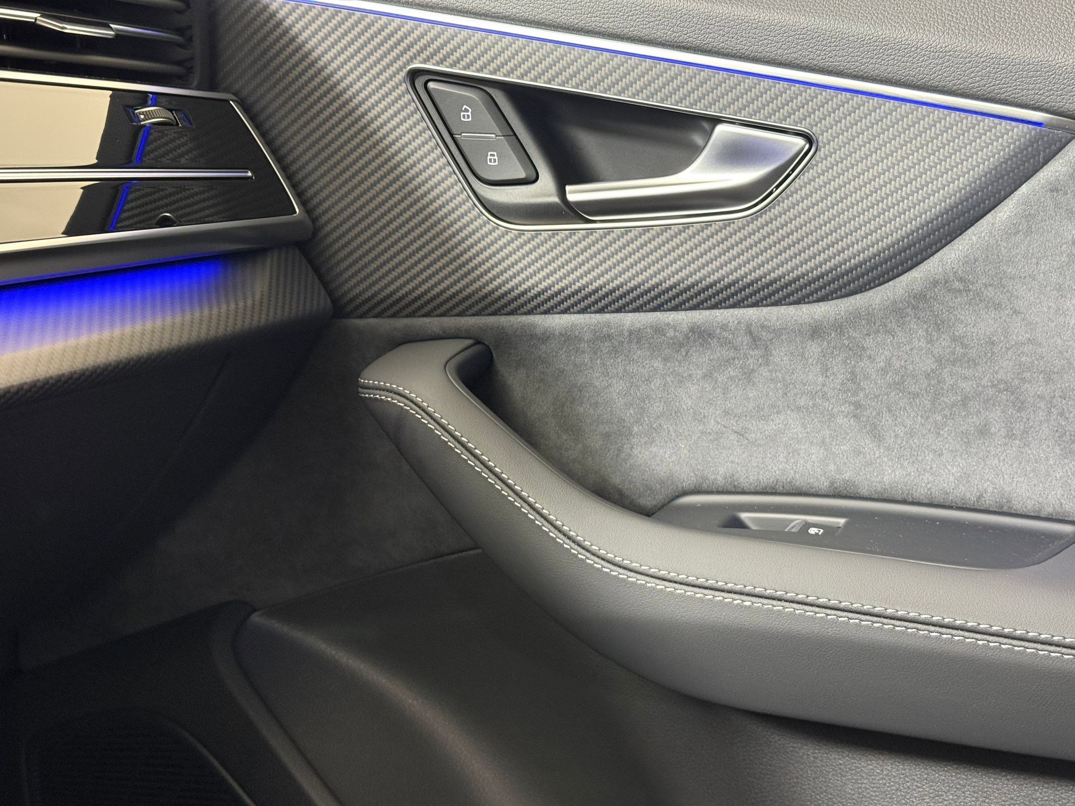 New 2026 Audi SQ7 Premium Plus image 27