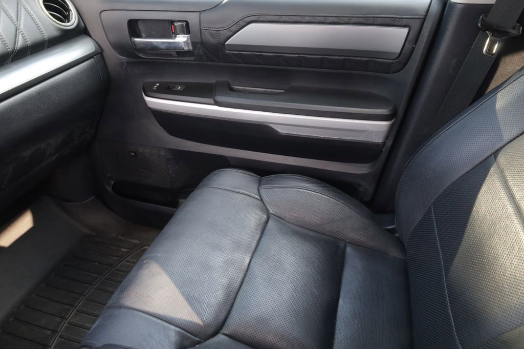 Used 2018 Toyota Tundra Platinum image 9