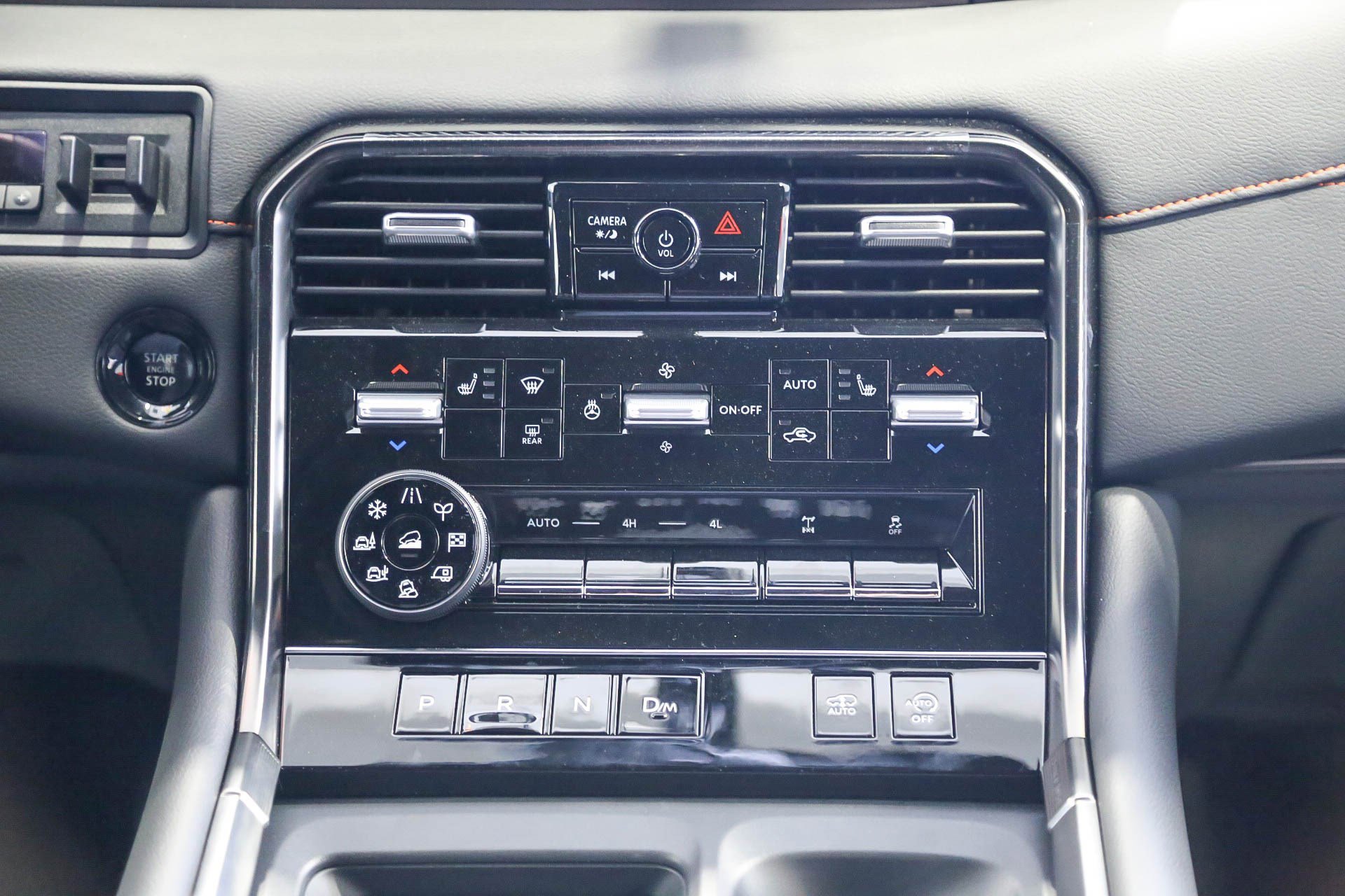 New 2025 Nissan Armada PRO-4X image 18