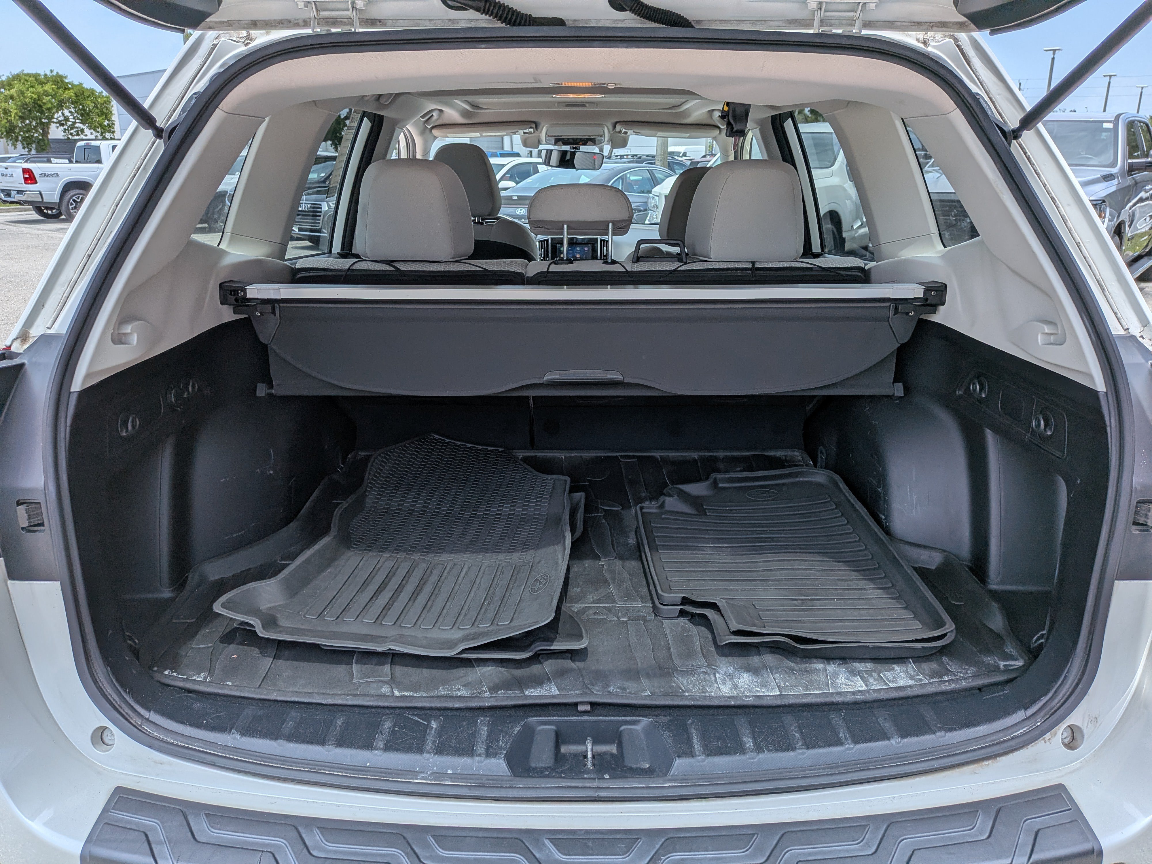 Used 2019 Subaru Forester Premium w/ Popular Package #1 AWD/4WD image 13