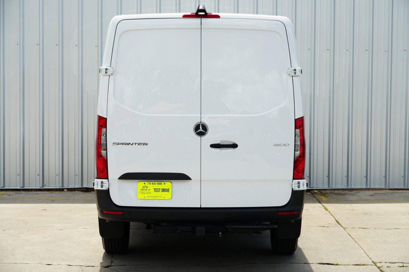 Used 2023 Mercedes-Benz Sprinter 1500 image 41