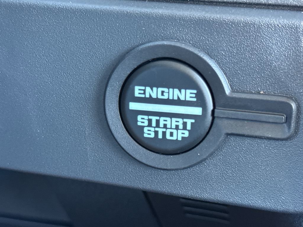 New 2025 Ford Bronco Badlands image 24