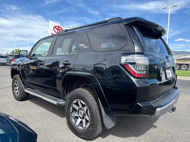Used 2021 Toyota 4Runner TRD Off-Road Premium w/ Moonroof Package AWD/4WD image 7