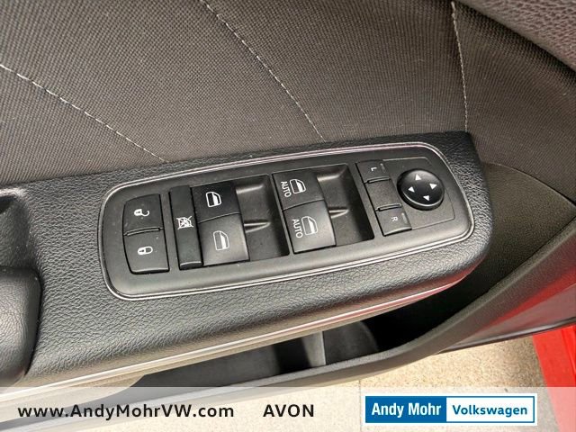 Used 2018 Dodge Charger R/T Scat Pack RWD image 16