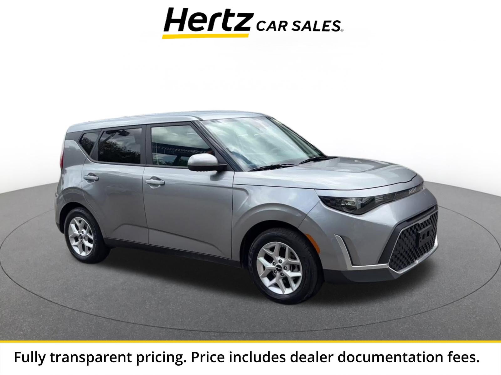 Used 2025 Kia Soul LX w/ LX Technology Package FWD image 1