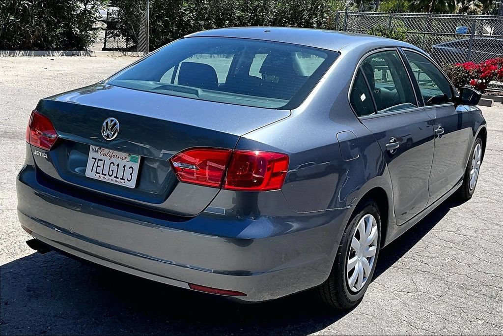 Used 2014 Volkswagen Jetta S FWD image 4