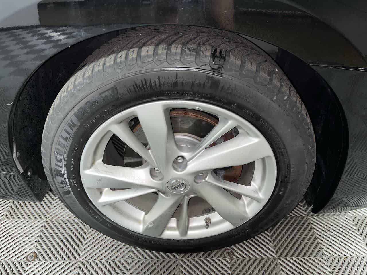 Used 2013 Nissan Altima 2.5 SL w/ Technology Pkg FWD image 10