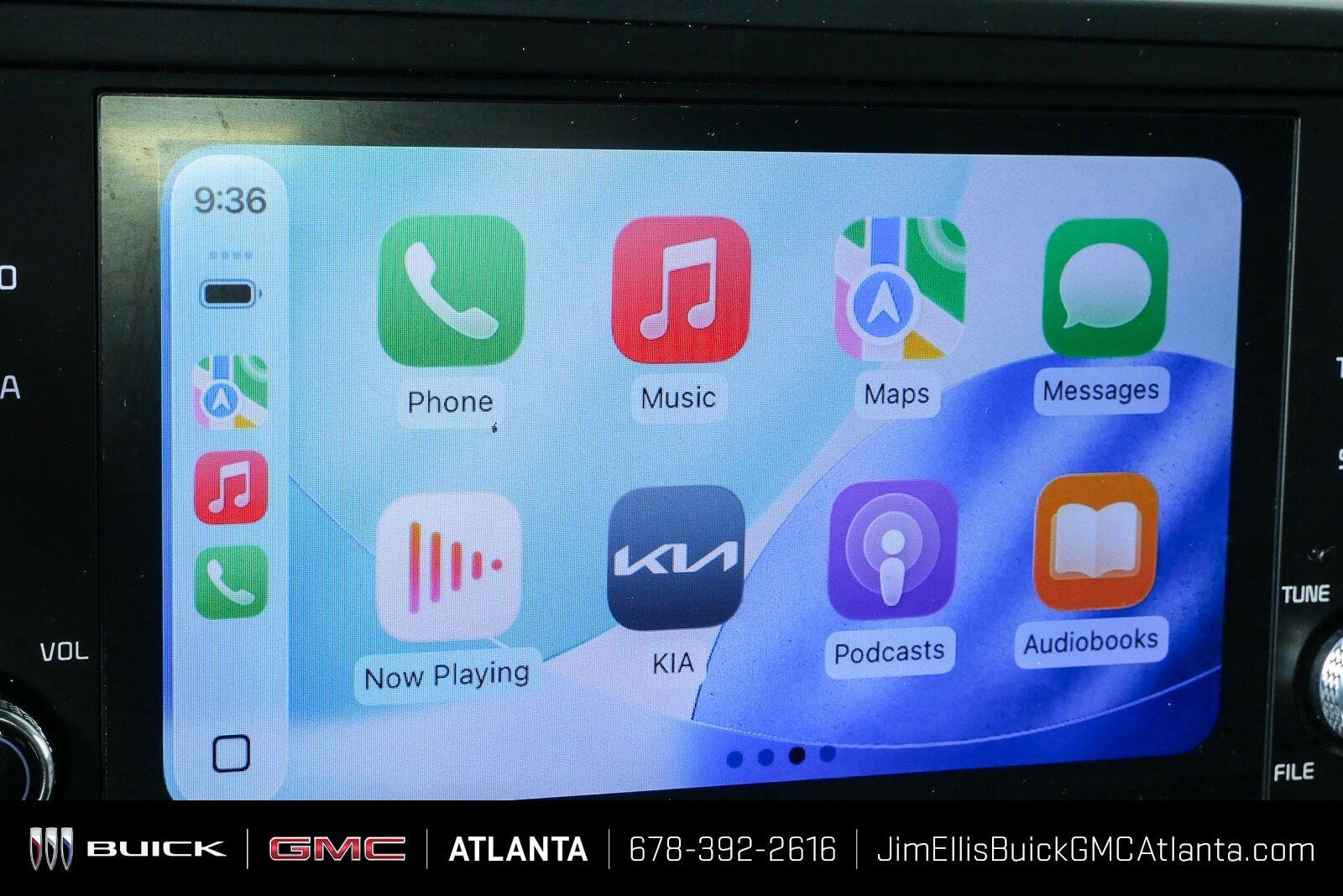 Used 2022 Kia Carnival LX FWD image 14