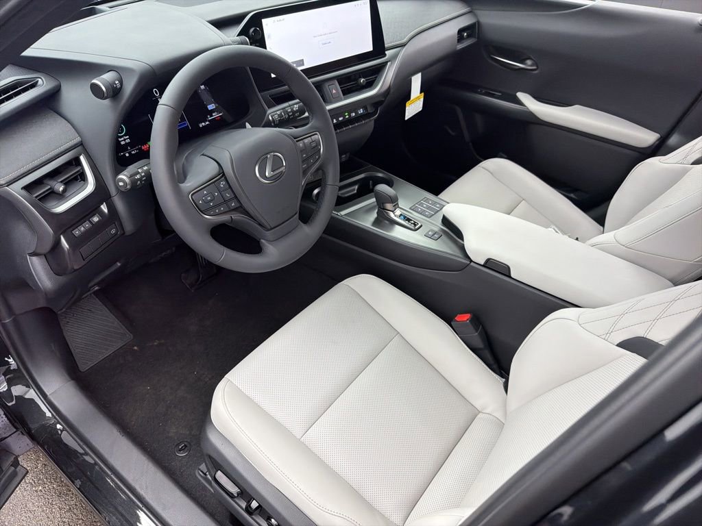 New 2026 Lexus UX 300h AWD image 8