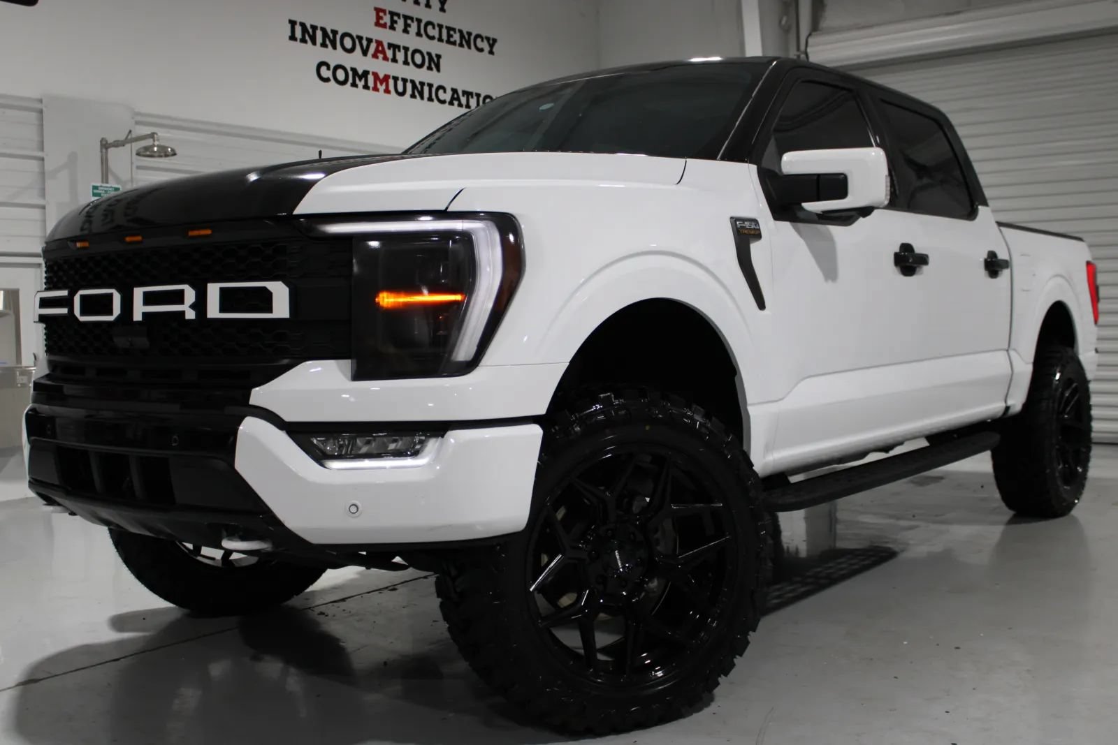 Used 2023 Ford F150 Tremor w/ Equipment Group 402A High AWD/4WD image 25