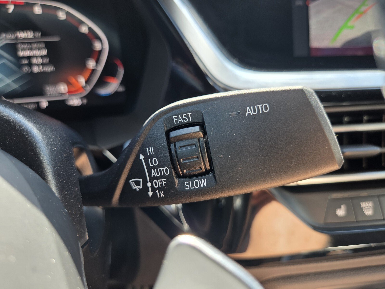 Used 2021 BMW Z4 M40i w/ Driving Assistance Package RWD image 29