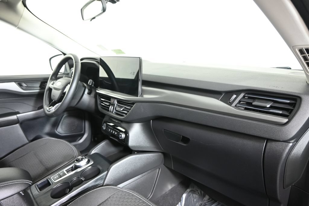 Used 2023 Ford Escape Active w/ Tech Pack #1 AWD/4WD image 14
