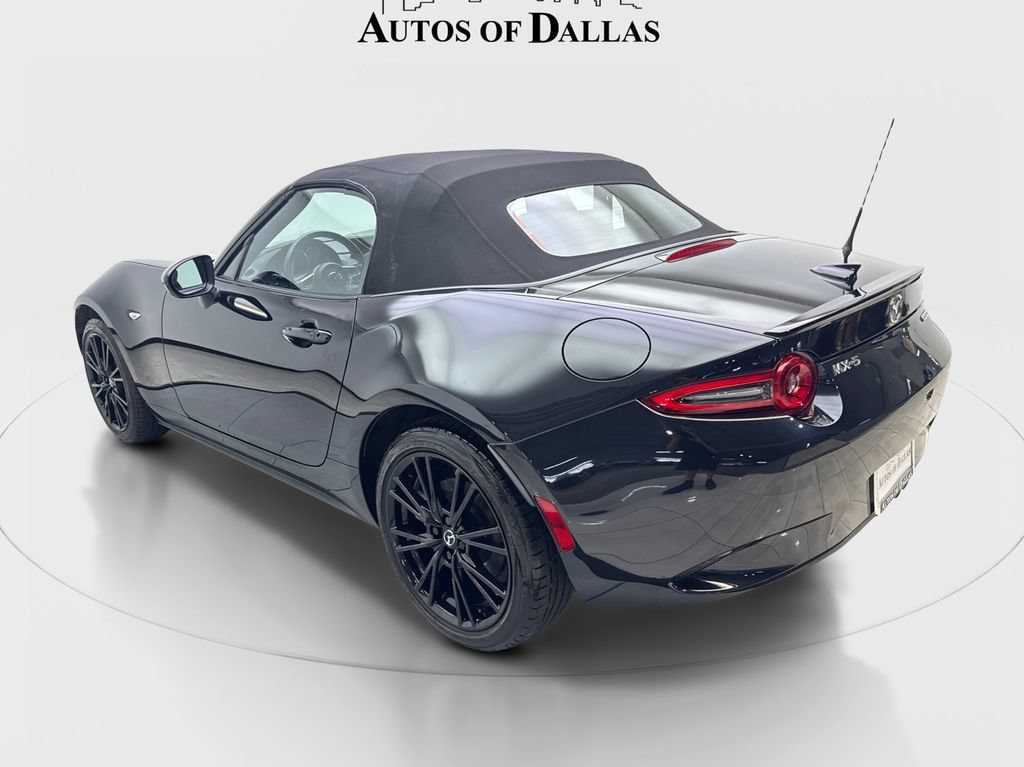 Used 2024 MAZDA MX-5 Miata Club RWD image 24