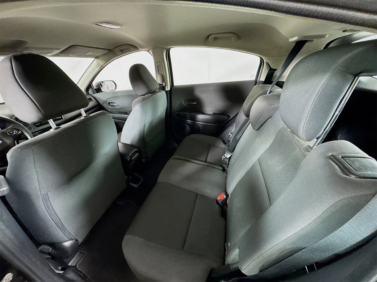 Used 2019 Honda HR-V LX image 20