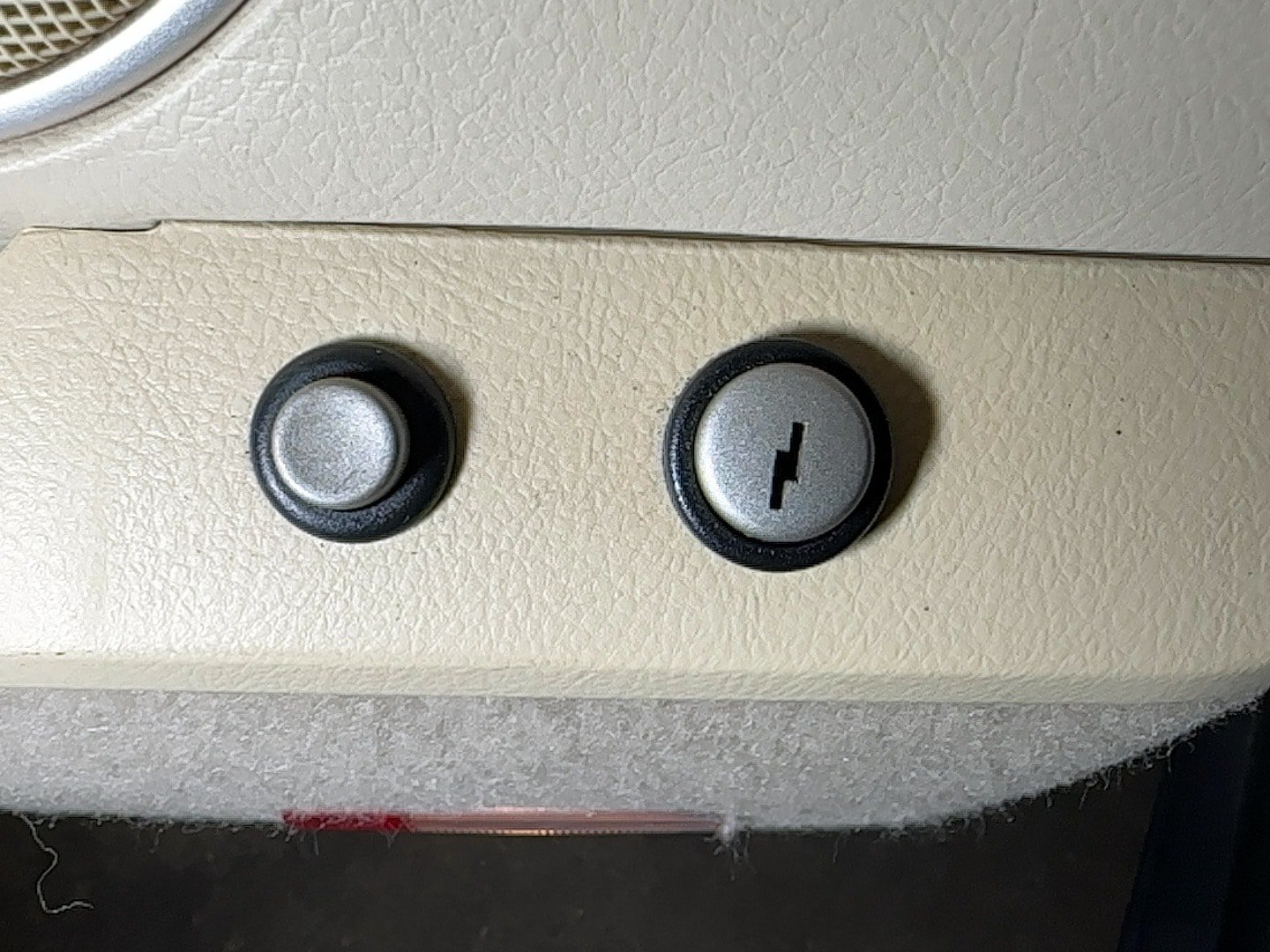 Used 2007 Lincoln Town Car Signature RWD image 45