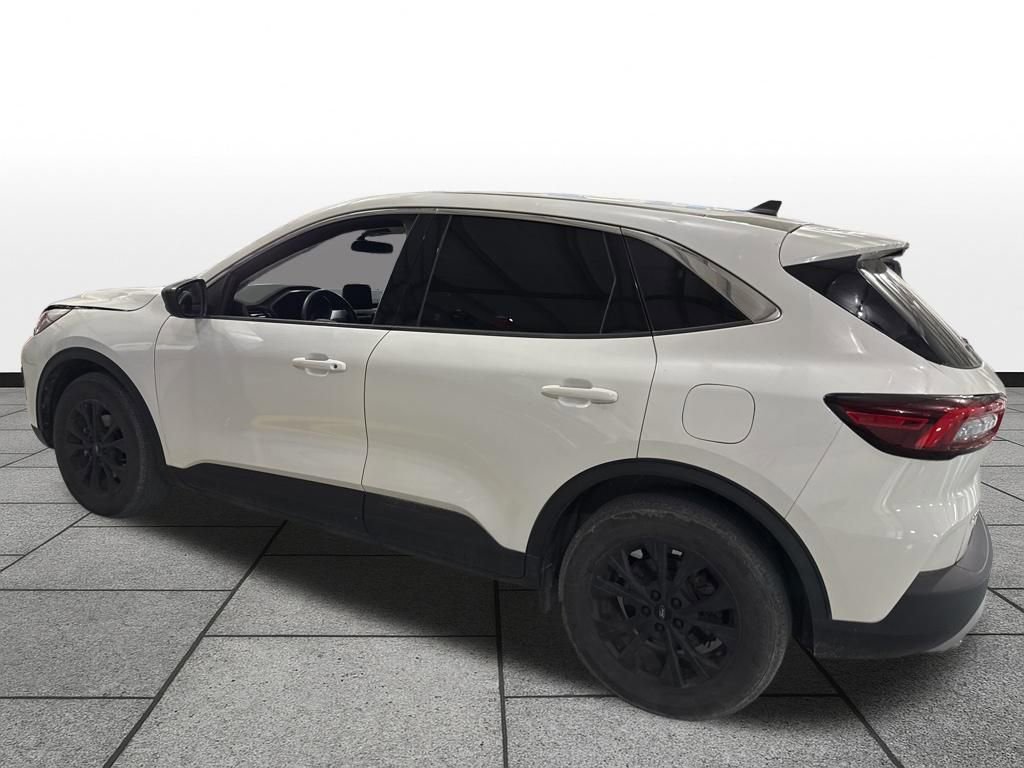 Used 2023 Ford Escape Active w/ Cold Weather Package image 7