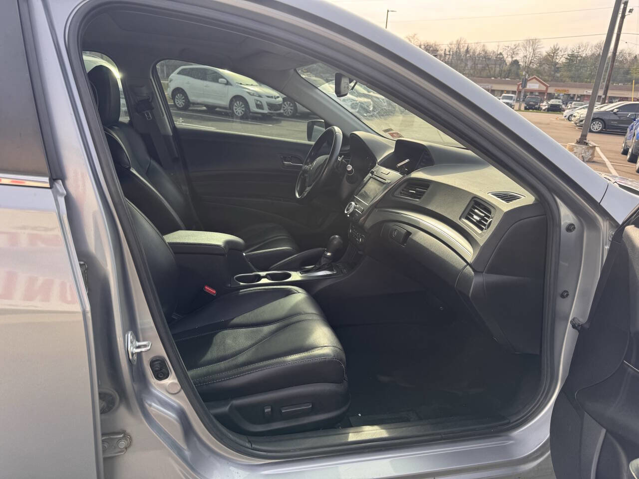 Used 2021 Acura ILX w/Premium 4dr Sedan Package image 18