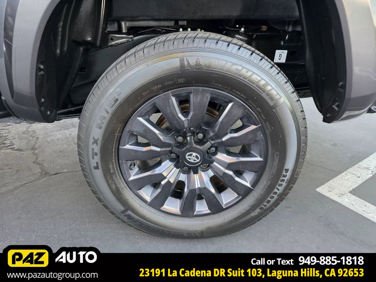 Used 2022 Toyota Tacoma Limited image 47