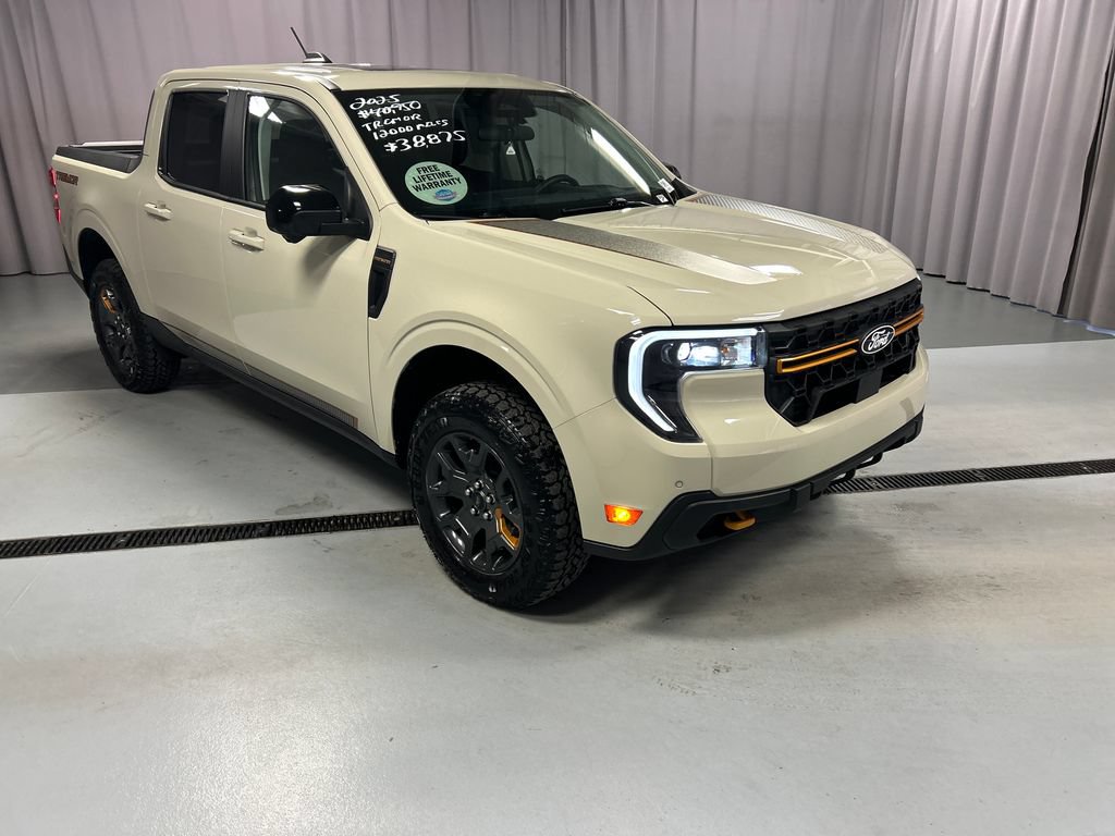 Used 2025 Ford Maverick Tremor AWD/4WD image 1