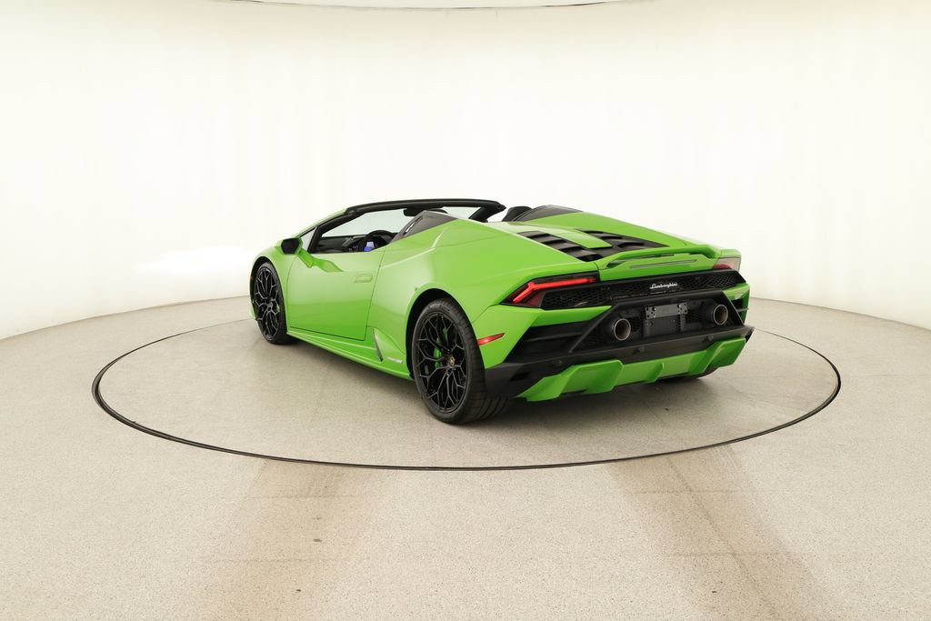 Used 2022 Lamborghini Huracan EVO RWD image 4