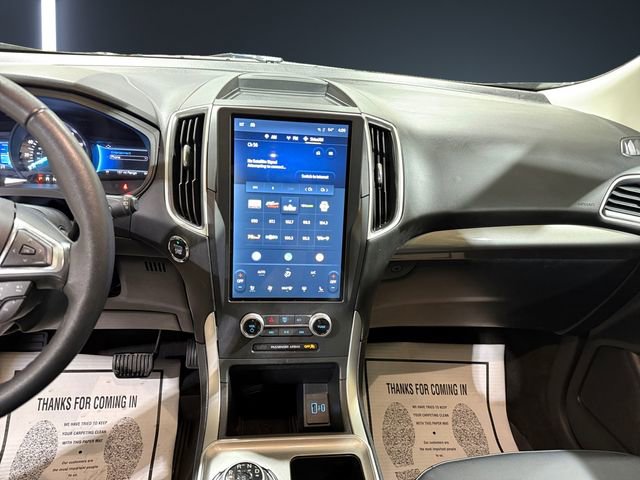 Used 2024 Ford Edge SEL w/ Convenience Package image 10