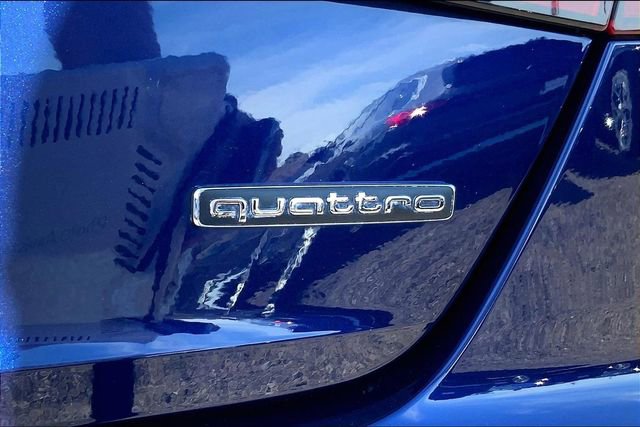 Used 2022 Audi A4 2.0T Prestige w/ Prestige Package image 31