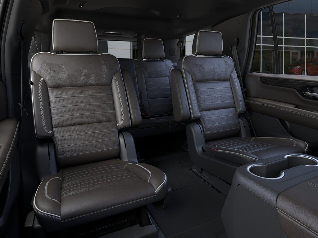 New 2026 GMC Yukon Denali Ultimate AWD/4WD image 17