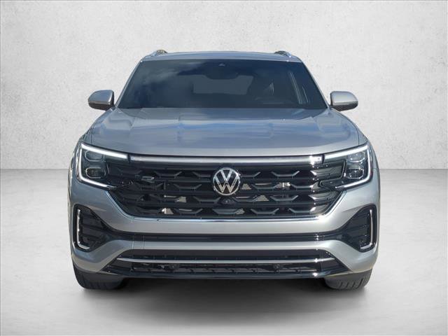 Used 2025 Volkswagen Atlas Cross Sport SEL Premium R-Line image 2