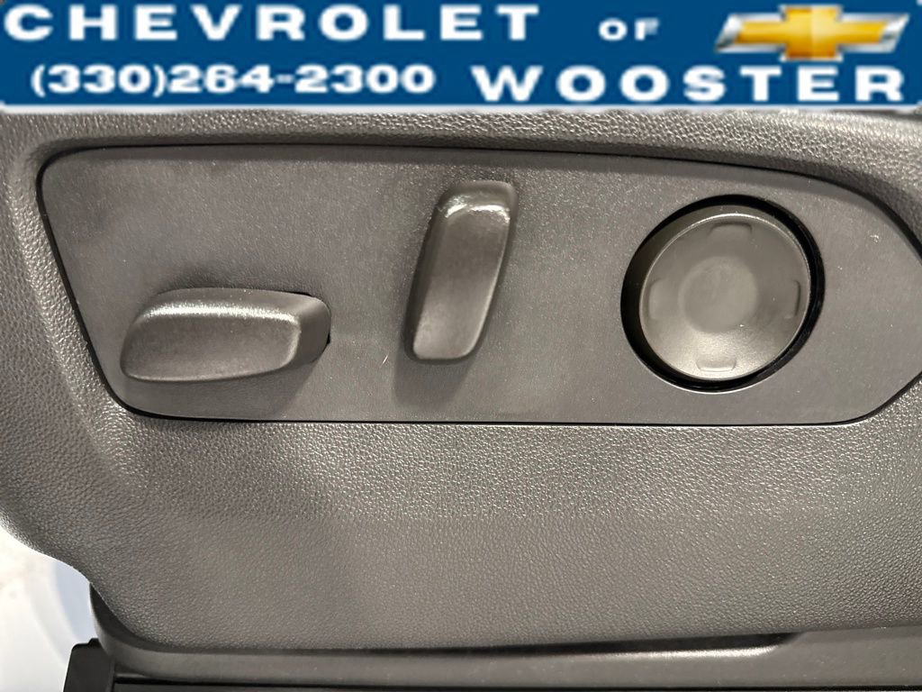 Used 2021 Chevrolet Suburban Premier image 13