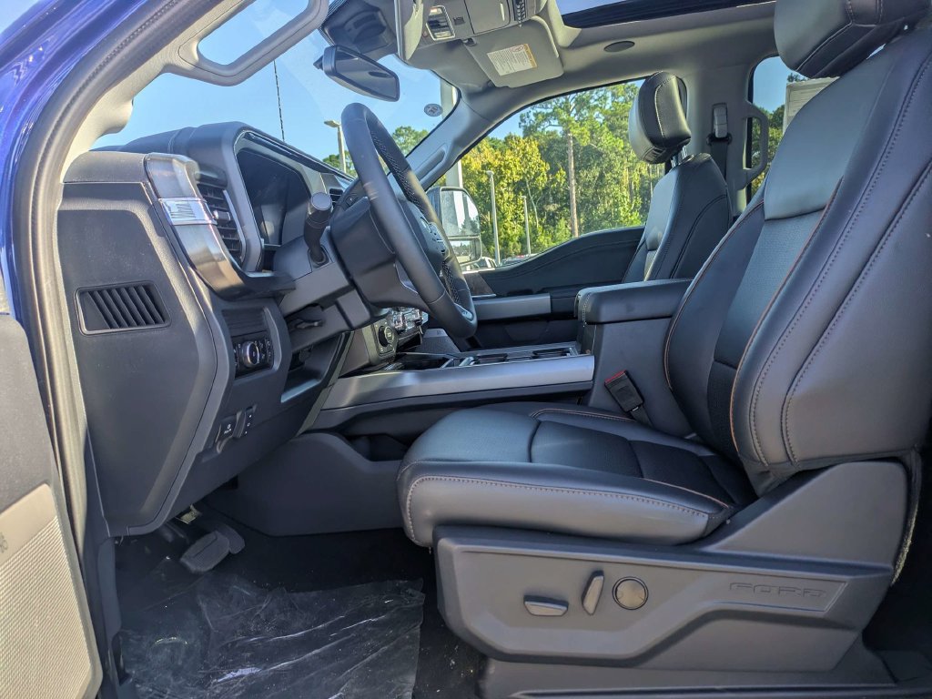 New 2026 Ford F250 Lariat w/ Black Appearance Package AWD/4WD image 20