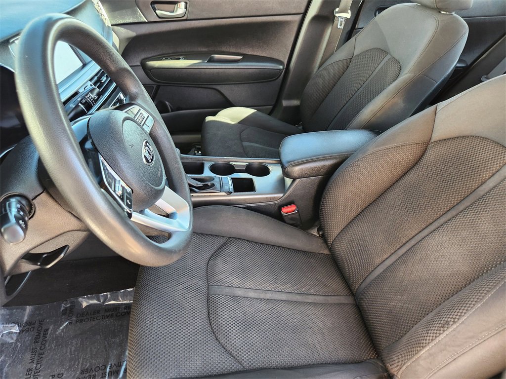 Used 2020 Kia Optima LX image 12