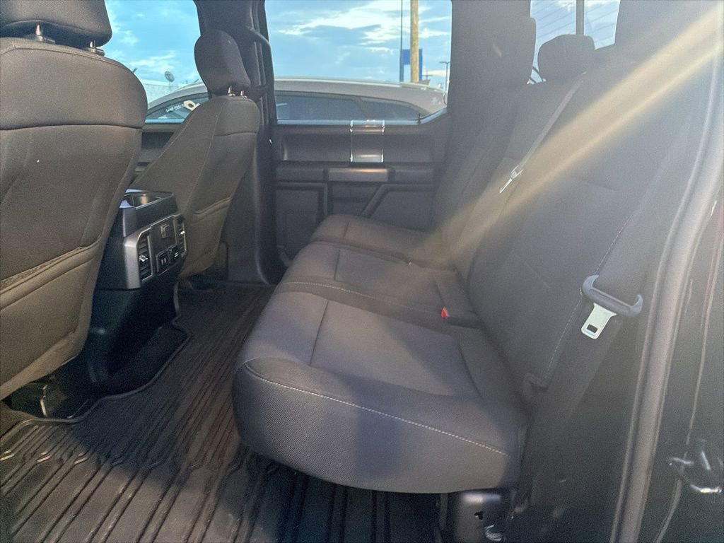 Used 2018 Ford F150 XLT w/ Equipment Group 302A Luxury AWD/4WD image 11