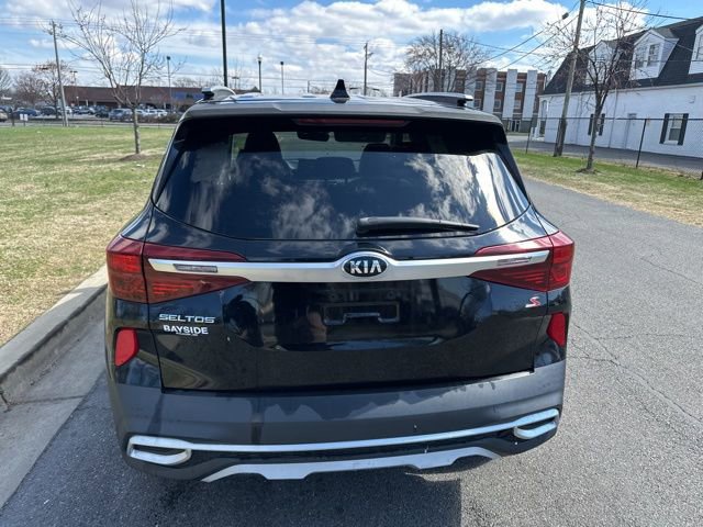 Certified 2021 Kia Seltos S image 18