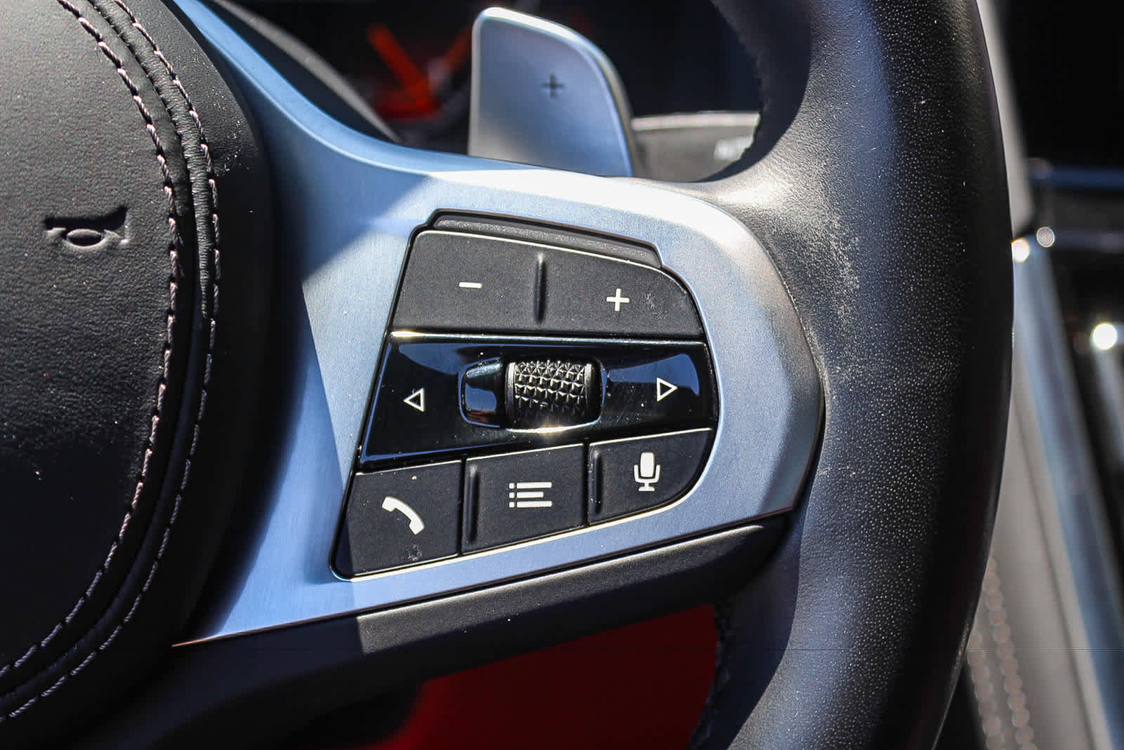 Certified 2023 BMW 840i Coupe RWD image 23