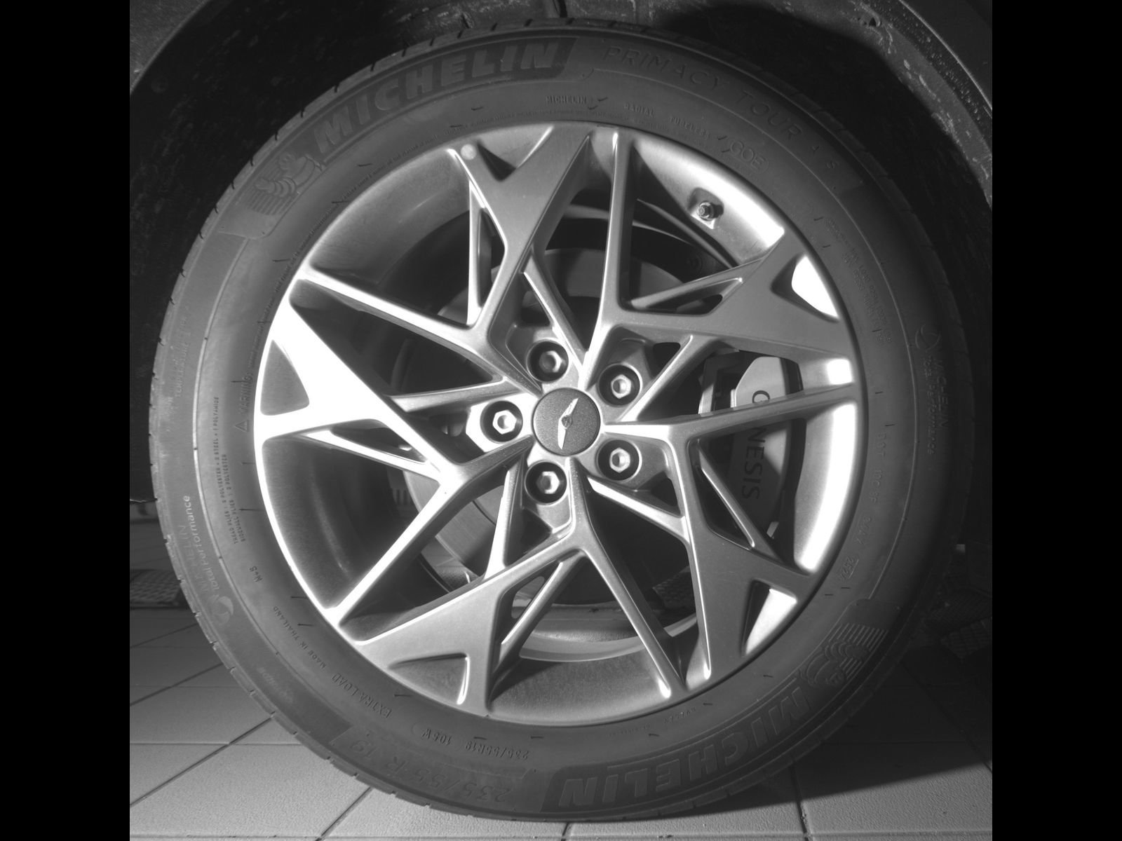 Used 2025 Genesis GV70 2.5T AWD/4WD image 29