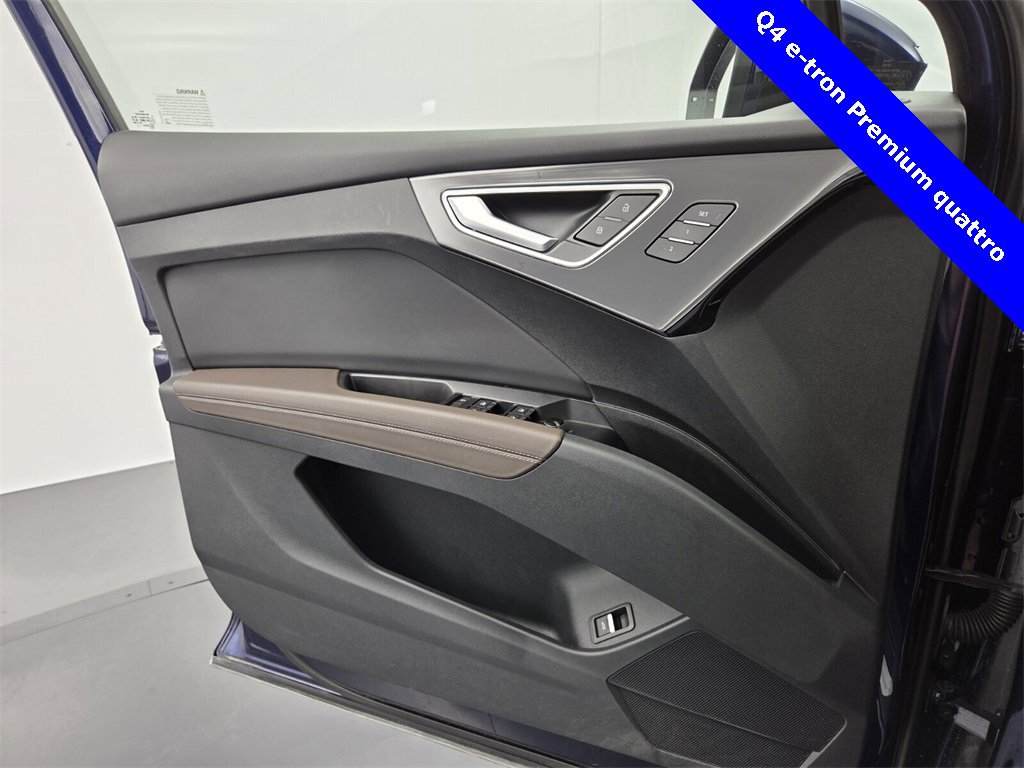 Used 2022 Audi Q4 e-tron Premium image 30