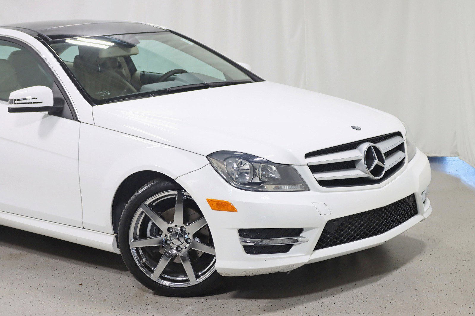 Used 2013 Mercedes-Benz C 250 Coupe image 2