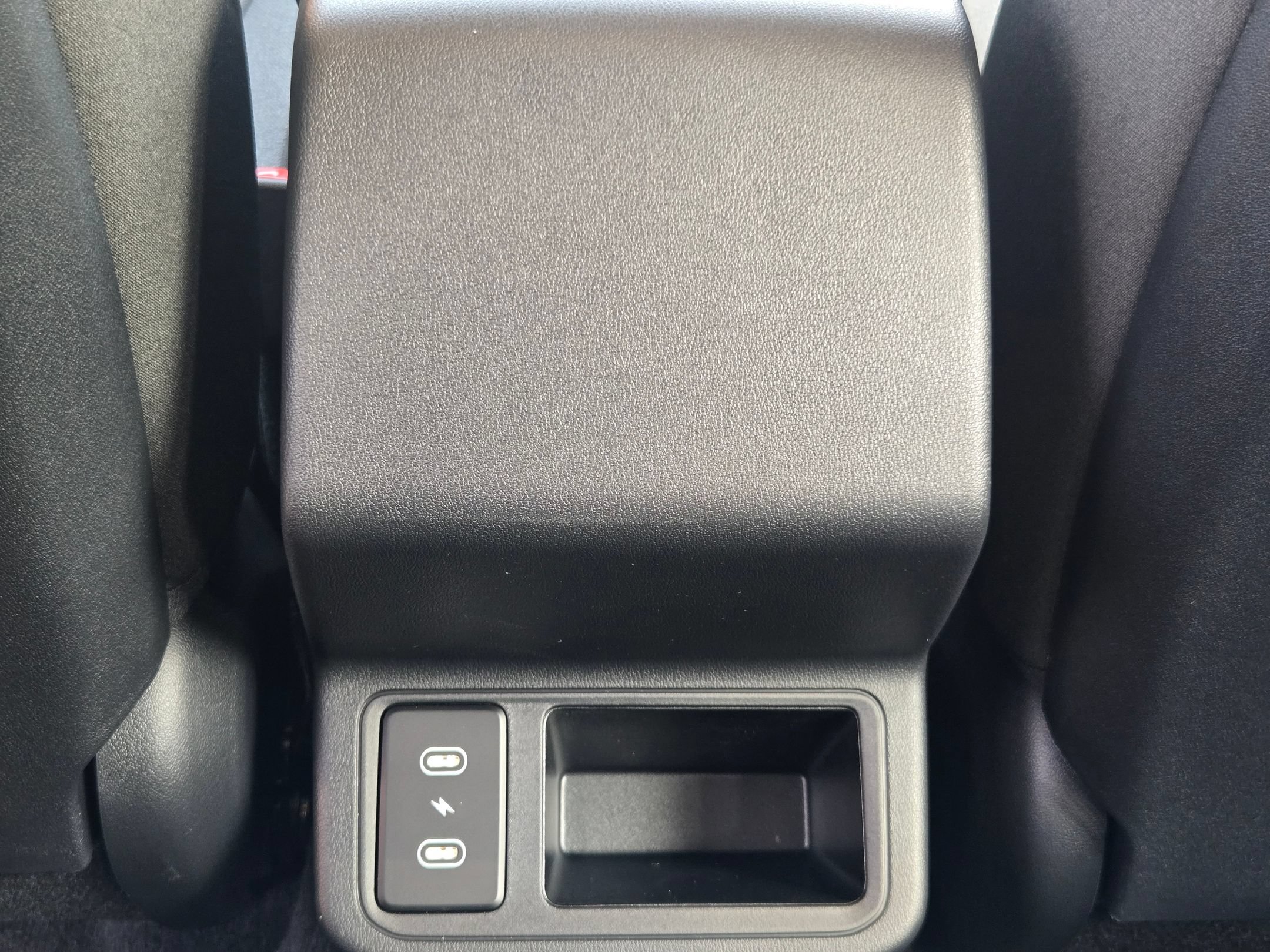 New 2026 Kia K4 FWD image 30