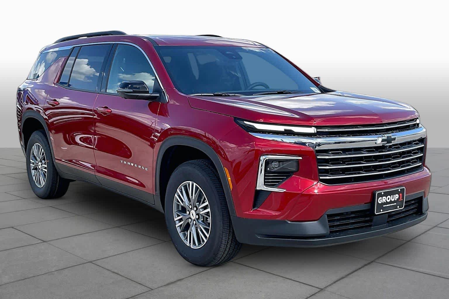 New 2027 Chevrolet Traverse LT w/ Driver Confidence Package FWD image 3