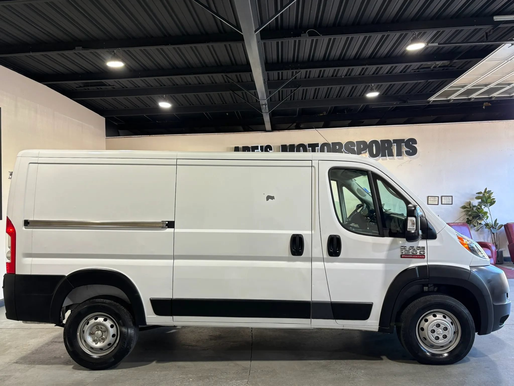 Used 2019 RAM ProMaster 1500 FWD image 7