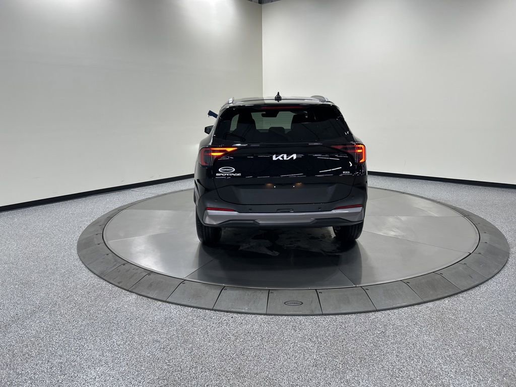 New 2026 Kia Sportage EX image 6