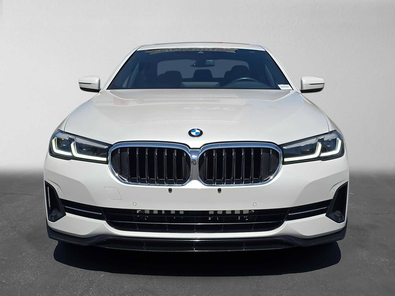 Used 2021 BMW 530e w/ Parking Assistance Package RWD image 8