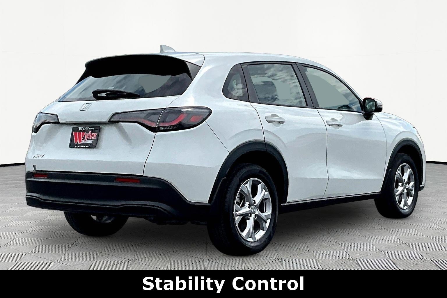 Used 2024 Honda HR-V LX image 6