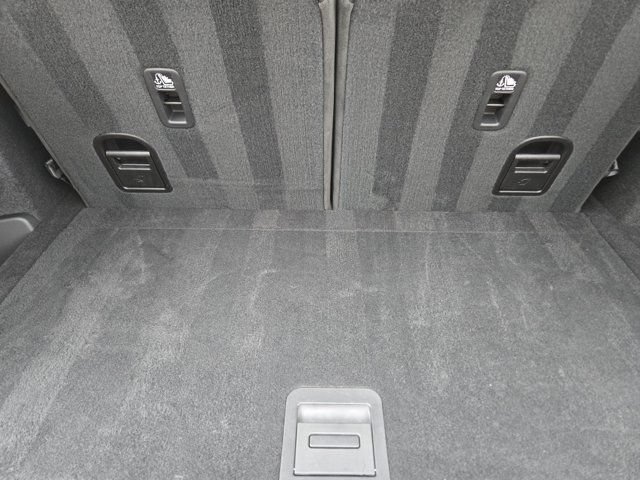 Certified 2026 Acura MDX w/ Technology Package FWD image 32